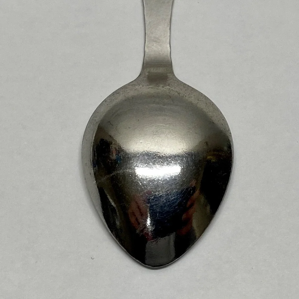 Vintage Madrid Spain Travel Souvenir Enamel Silvertone Spoon EUC‎